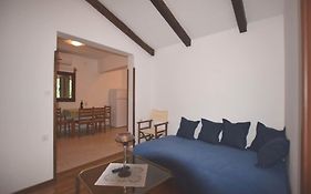 Modern Apartment In Banjole With Pool